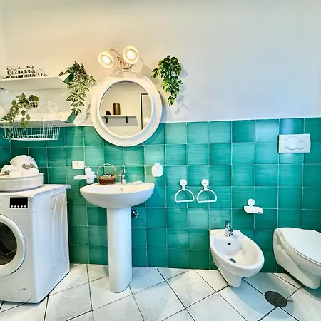 Semesterbostad Charming House In